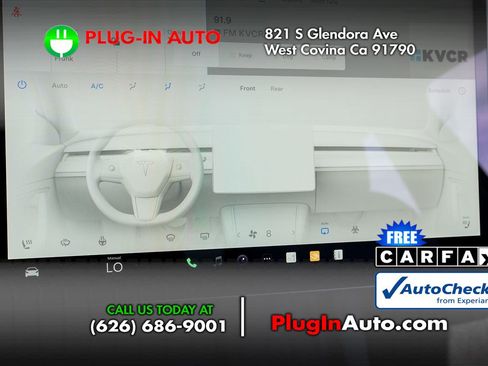 Used 2025 Tesla Model Y Long Range image 32