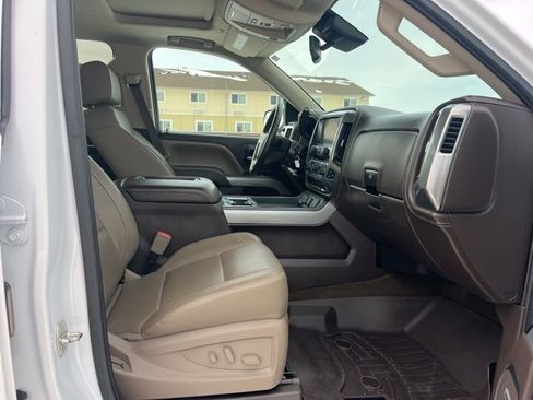 Used 2017 Chevrolet Silverado 1500 LTZ Z71 w/ LTZ Plus Package image 55