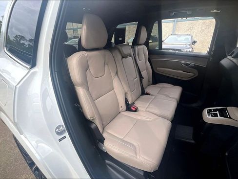 New 2026 Volvo XC90 T8 Ultra AWD/4WD image 16