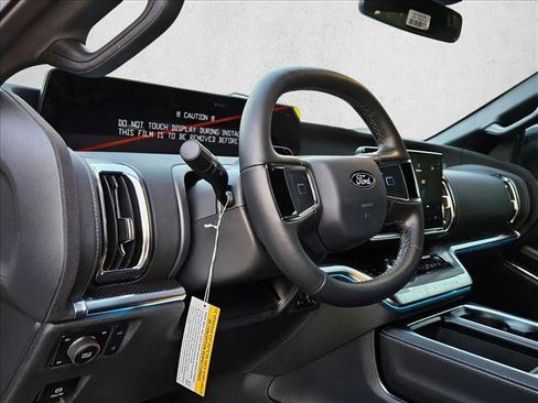 New 2026 Ford Expedition Max Platinum w/ Stealth Appearance Package image 4