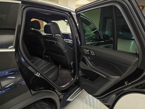 Used 2025 BMW X5 xDrive50e image 15