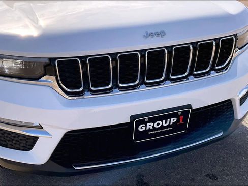 Used 2024 Jeep Grand Cherokee Limited w/ Trailer Tow Package image 29