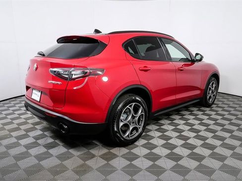 New 2025 Alfa Romeo Stelvio Sprint image 29