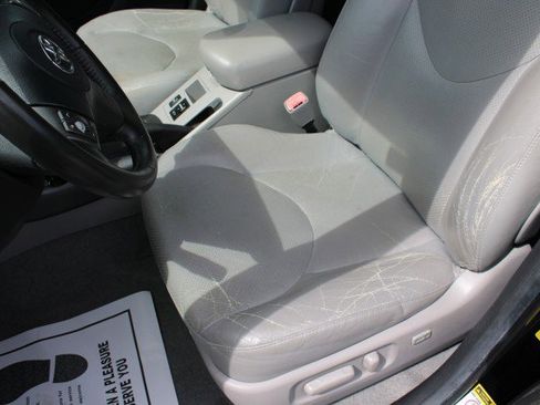 Used 2011 Toyota RAV4 Limited w/ Limited Extra Value Pkg FWD image 15