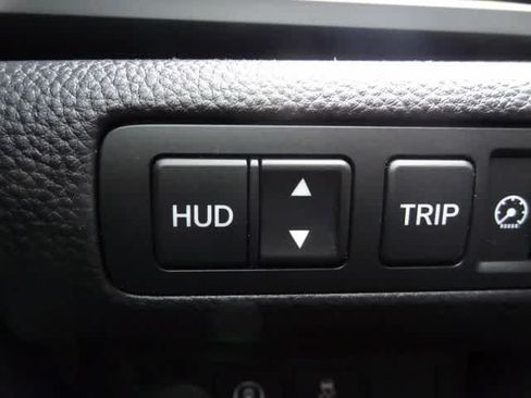 Used 2019 Honda Accord Touring image 25