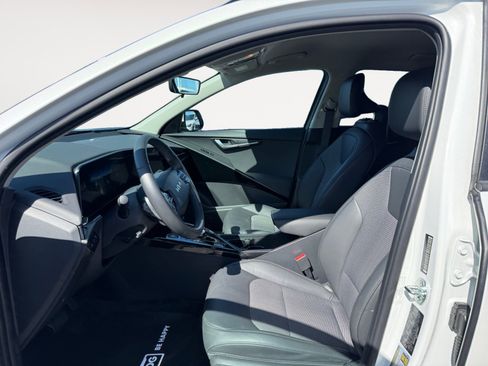 Used 2024 Kia Niro Wind FWD image 10