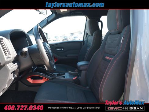 Used 2022 Nissan Frontier PRO-4X AWD/4WD image 5