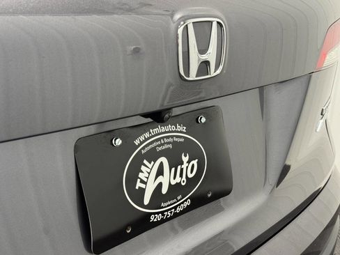Used 2019 Honda Pilot Touring image 8