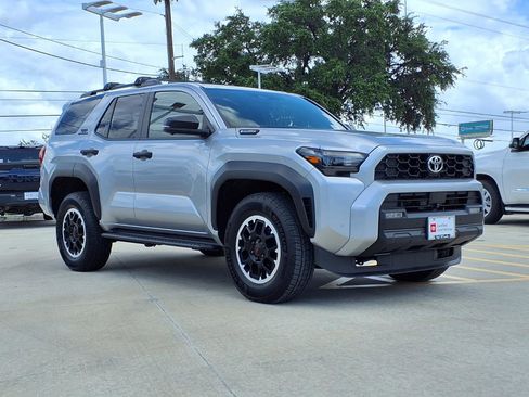 Certified 2026 Toyota 4Runner TRD Off-Road Premium w/ Tow Technology Package AWD/4WD image 3