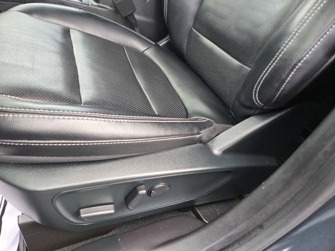 Used 2022 Ford Escape SEL FWD image 25