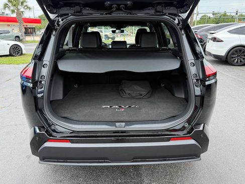 Used 2026 Toyota RAV4 AWD Plug-in Hybrid image 30