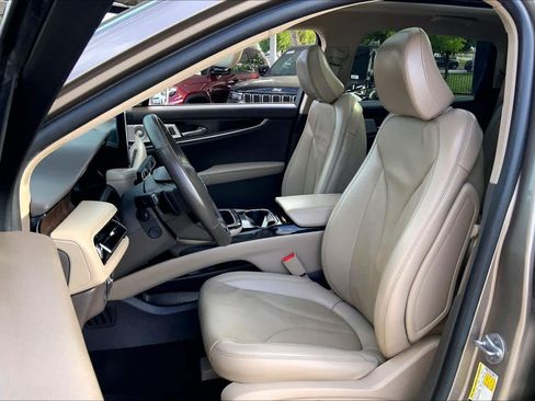 Used 2021 Lincoln Nautilus Reserve w/ Equipment Group 202A AWD/4WD image 8