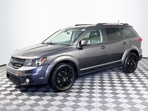 Used 2018 Dodge Journey GT w/ Nav & Sun Group image 4