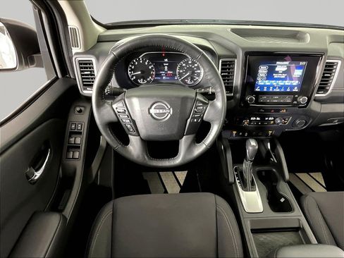 Certified 2024 Nissan Frontier SV w/ SV Convenience Package AWD/4WD image 9