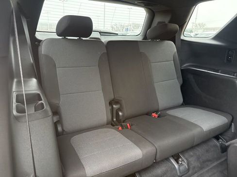 Used 2023 Chevrolet Traverse LT w/ LPO, Floor Liner Package image 45