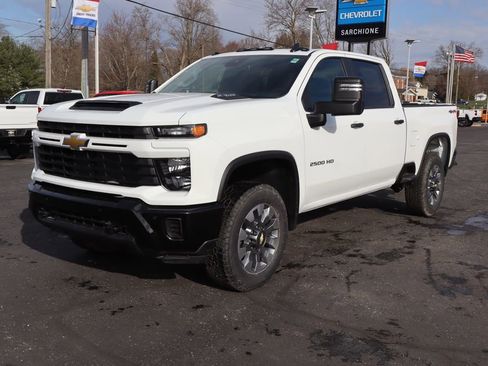 New 2026 Chevrolet Silverado 2500 Custom w/ Custom Value Package AWD/4WD image 20