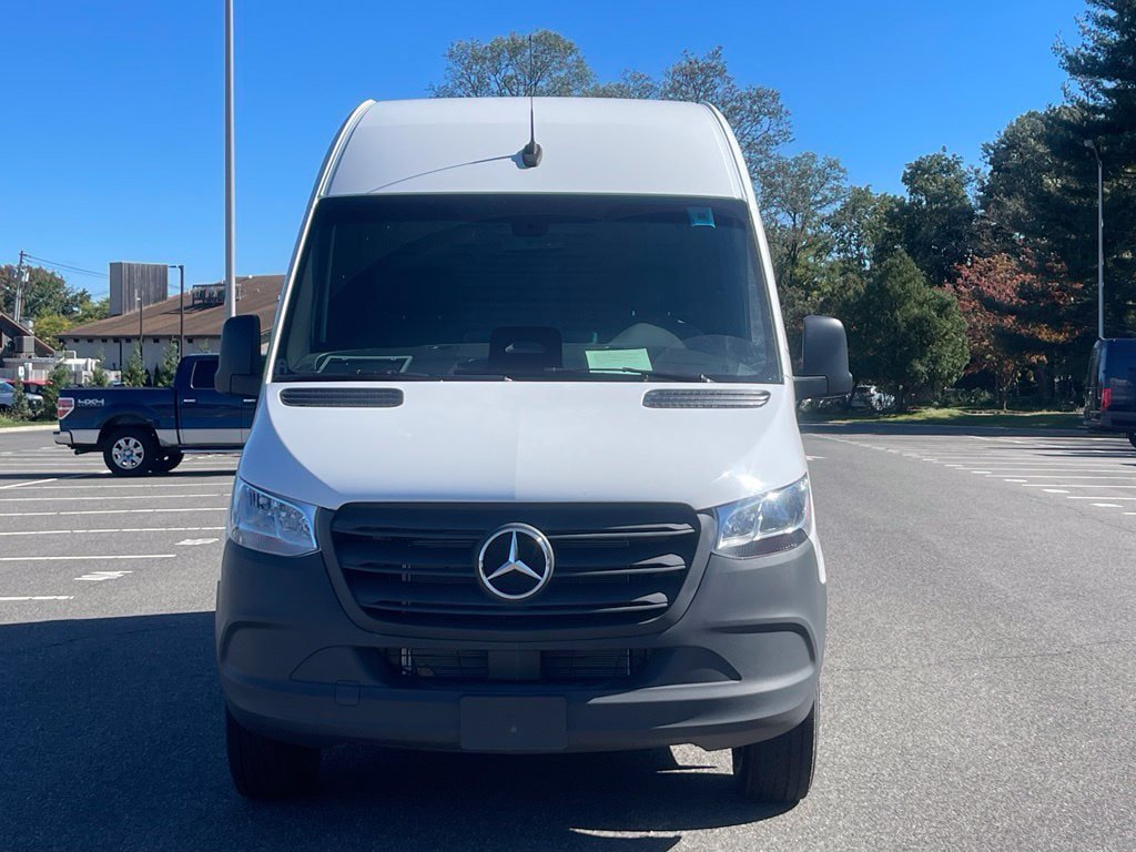 New 2025 Mercedes-Benz Sprinter 2500 image 1