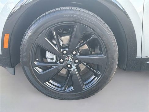 Used 2024 Buick Envision Sport Touring image 42