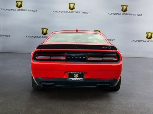 Used 2018 Dodge Challenger SRT Hellcat image 6