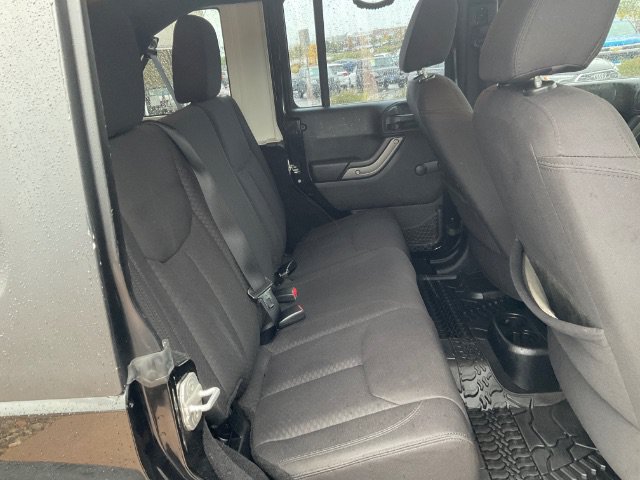 Used 2013 Jeep Wrangler Unlimited Sport AWD/4WD image 12