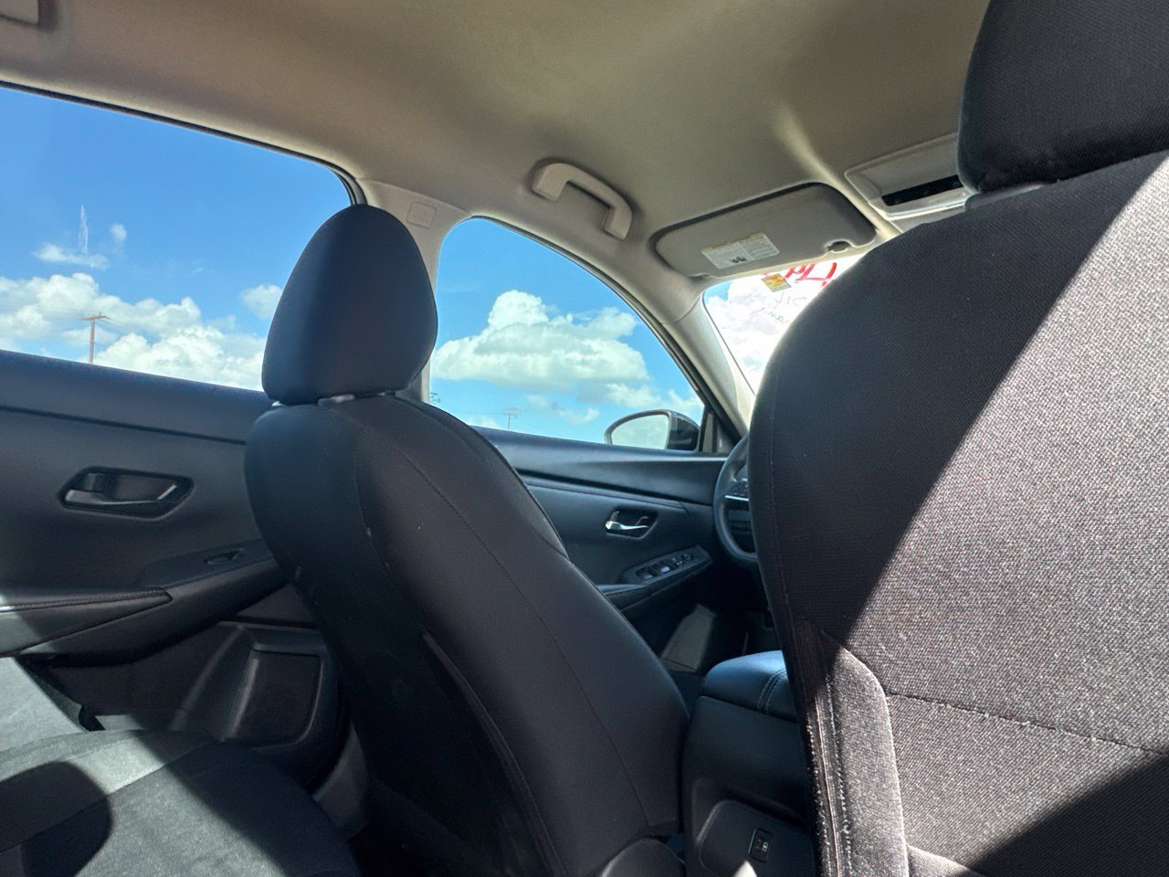 Used 2025 Nissan Sentra SV w/ Trunk Package FWD image 36