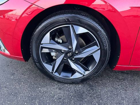 Certified 2023 Hyundai Elantra Limited w/ Cargo Package image 9