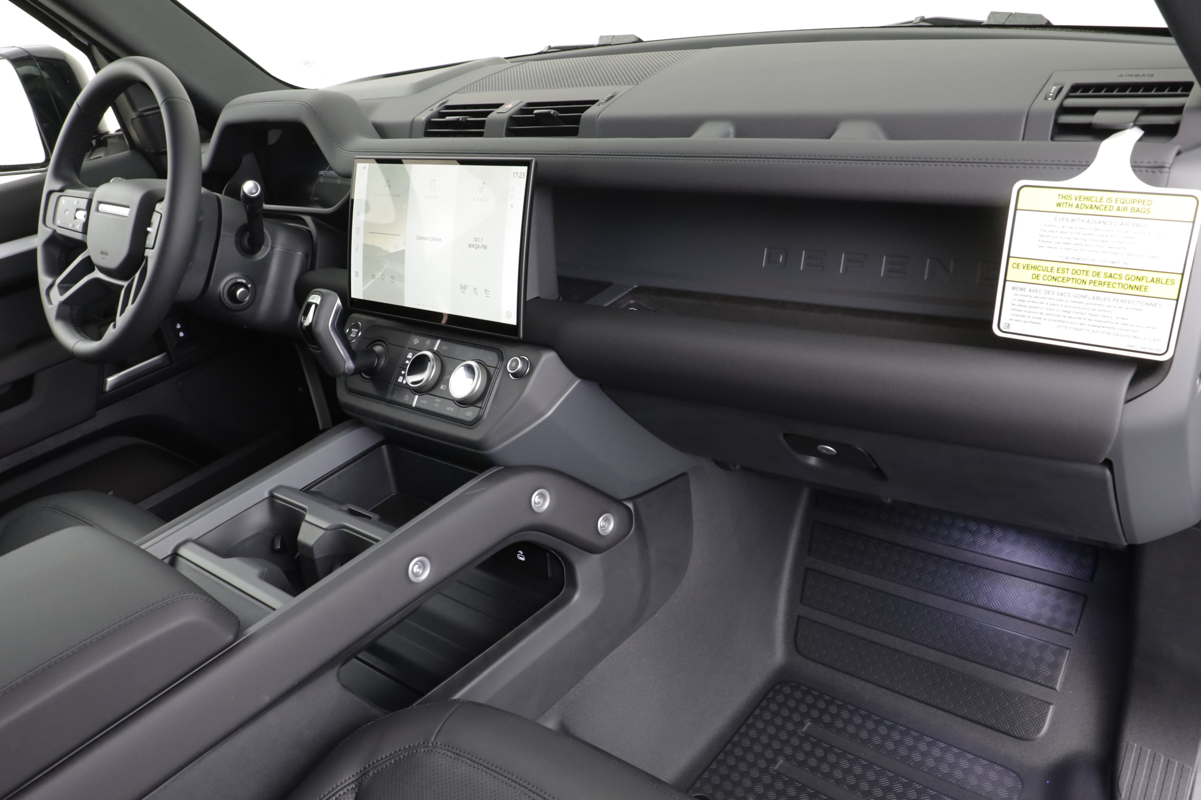 New 2026 Land Rover Defender 110 X-Dynamic SE AWD/4WD image 22