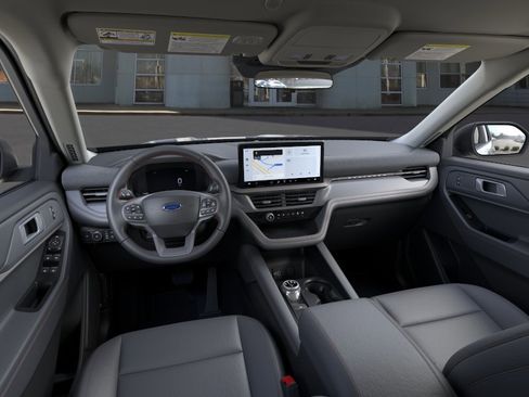 New 2026 Ford Explorer Active w/ Active Comfort Package AWD/4WD image 9