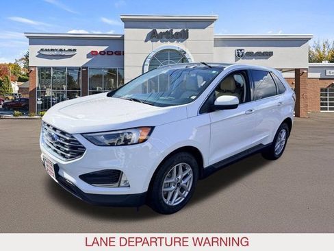 Used 2022 Ford Edge SEL w/ Convenience Package AWD/4WD image 4