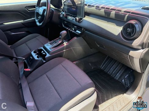 Used 2023 Chevrolet Colorado W/T RWD image 9