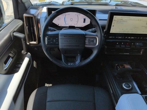 Used 2025 GMC Hummer EV 3X w/ LPO, Sport Package AWD/4WD image 16