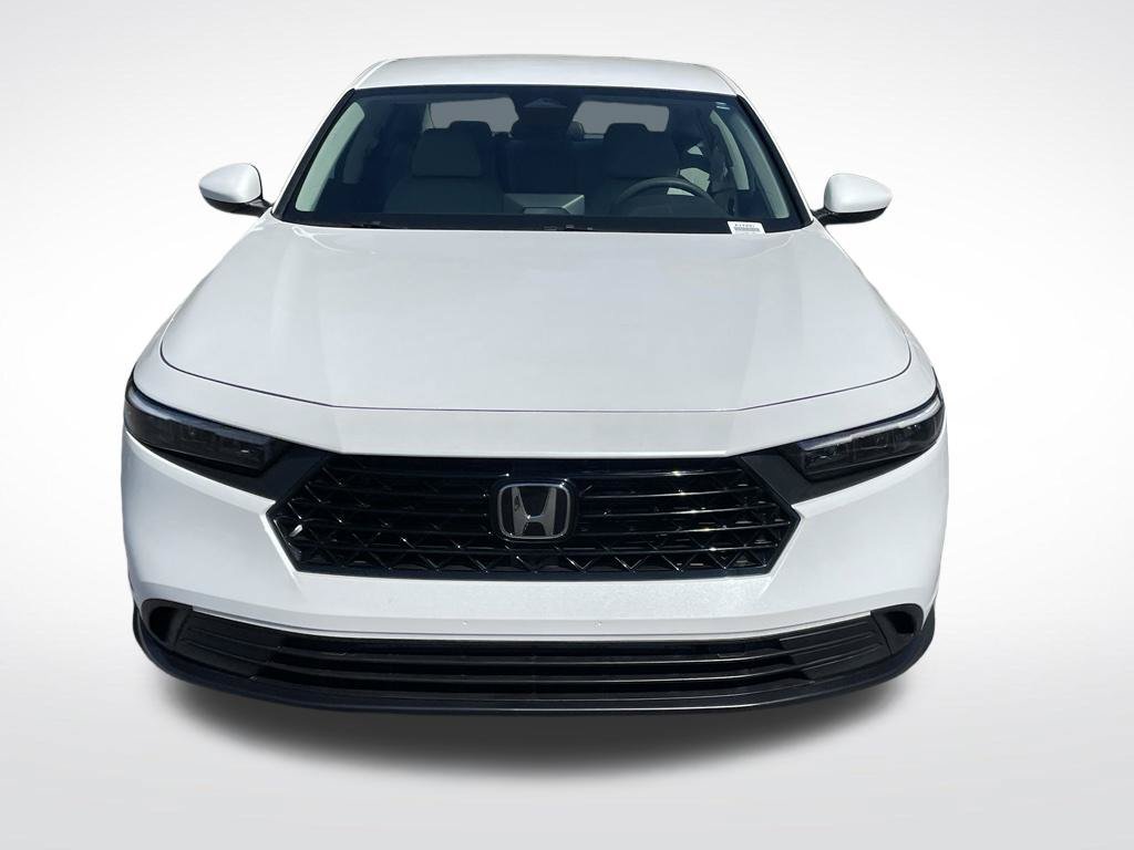 Certified 2025 Honda Accord LX image 9