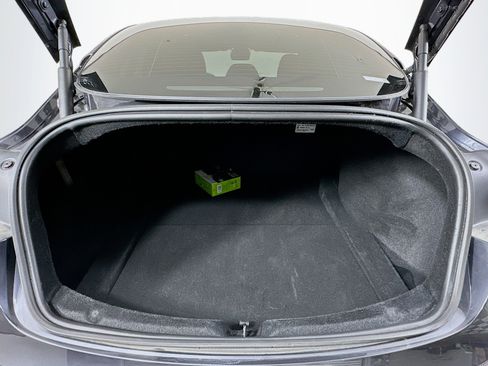 Used 2025 Tesla Model 3 Long Range image 27