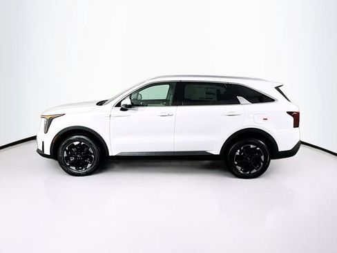 New 2026 Kia Sorento S image 8