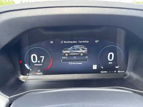 New 2025 Ford Explorer Active w/ Active Comfort Package image 17