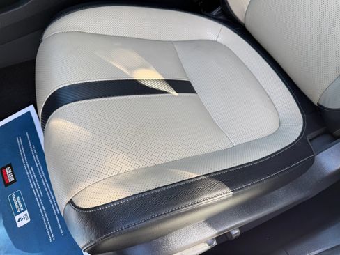 Used 2018 Honda Civic Sport Touring image 33
