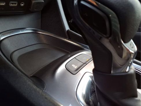 Used 2024 Chevrolet Malibu LT FWD image 8