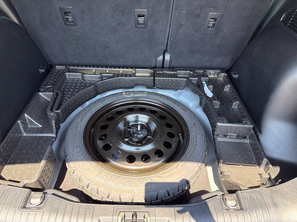 Used 2023 Ford Escape Active w/ Cold Weather Package FWD image 32