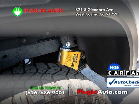 Used 2023 Chevrolet Colorado ZR2 w/ ZR2 Convenience Package III AWD/4WD image 8