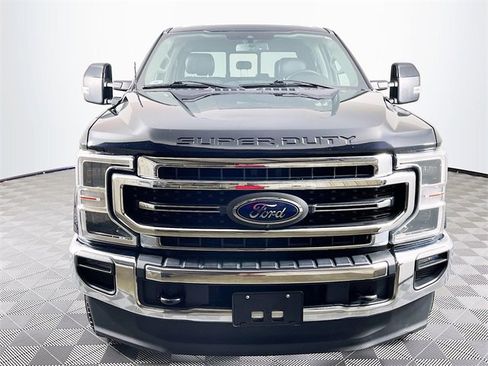 Used 2020 Ford F350 Lariat w/ Lariat Ultimate Package image 3