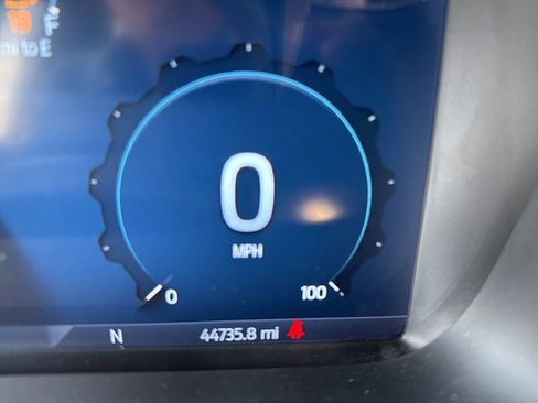 Certified 2023 Ford F450 Lariat w/ Chrome Package image 15