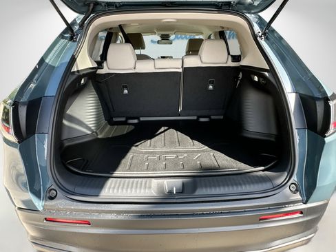 New 2026 Honda HR-V LX image 18