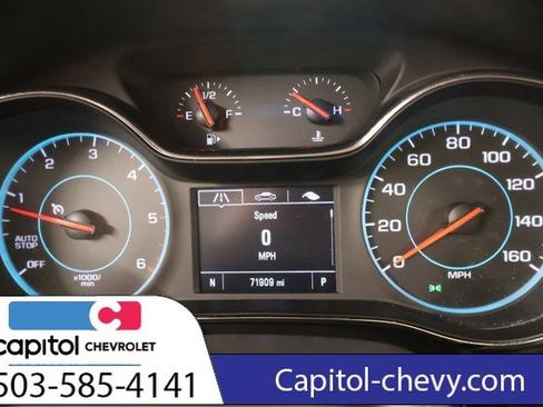 Used 2018 Chevrolet Cruze LT FWD image 18