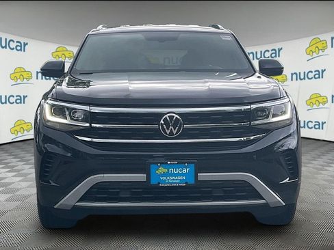 Used 2023 Volkswagen Atlas Cross Sport SE AWD/4WD image 2
