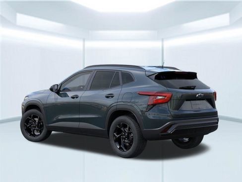 New 2026 Chevrolet Trax LT FWD image 5