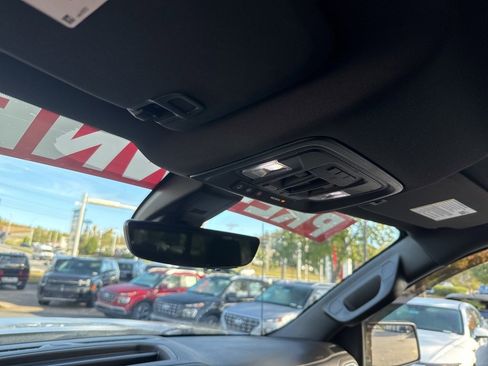 Used 2020 GMC Sierra 1500 AT4 w/ AT4 Premium Package image 28