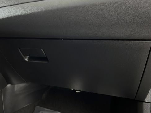 Used 2024 Toyota Corolla LE FWD image 35