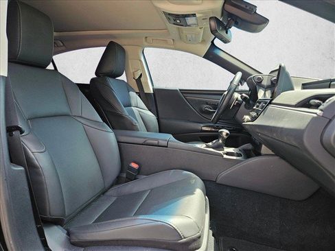 Certified 2024 Lexus ES 350 w/ Premium Package FWD image 24