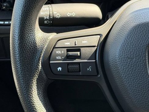 Used 2026 Honda CR-V LX image 18