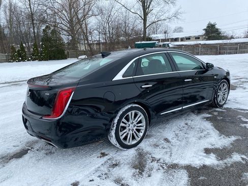 Used 2019 Cadillac XTS Luxury image 5